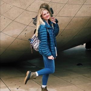 Meet your Posher, Alyssa